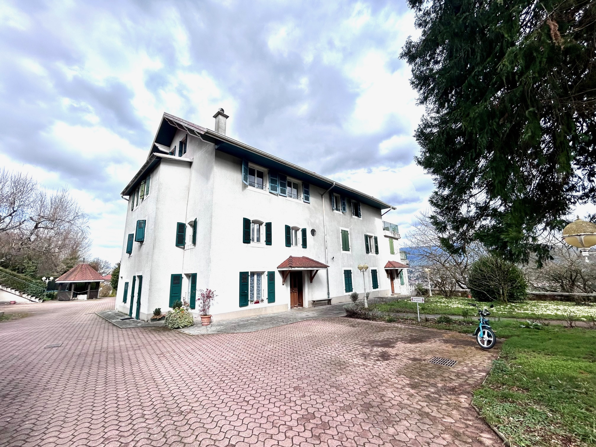 Agence immobilière de Home L agence
